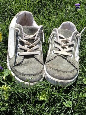 Cotton On Olive Green and White Kids Canvas Lace-Up Sneakers